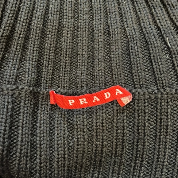 Men’s Prada Knit Sweater - Picture 2 of 7